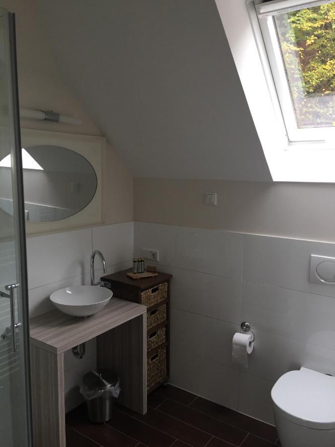 Schwedenfrieden Hotell Bielefeld Exteriör bild